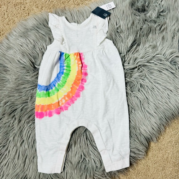 Gap colorful one piece | NWT | - Picture 1 of 7